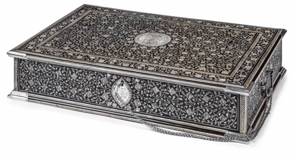 (3) The inlaid Van Oordt chest (Private collection, the Netherlands)