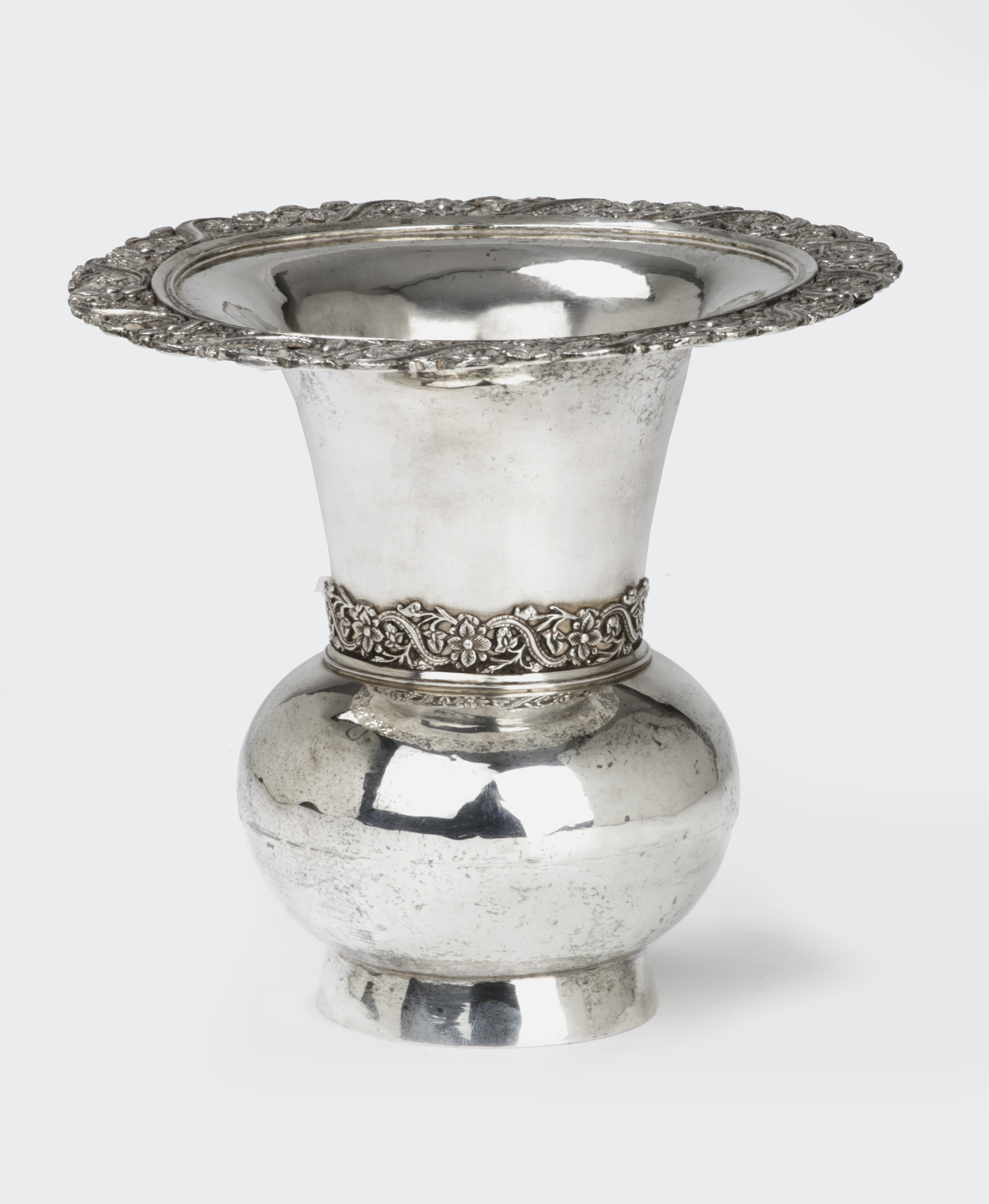 Indonesian silver spittoon, 18th century, for sale